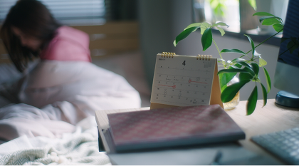 「生理痛が痛いのはあたりまえ」「みんなつらいんだから」と我慢してしまう、がんばり屋さんのあなたへ